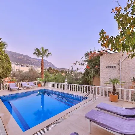 Villa Caretta *